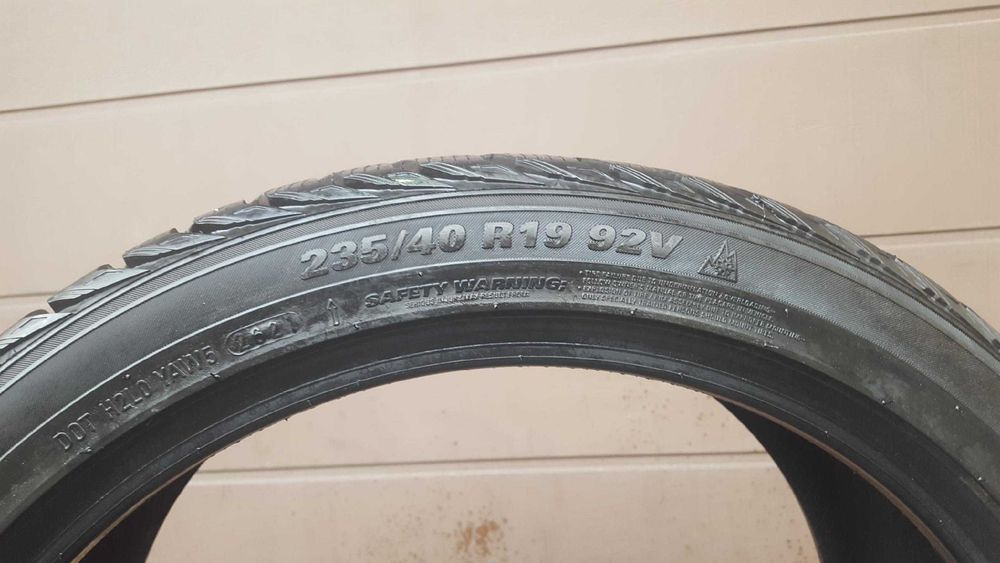 Opony zima Kumho 235/40 R19 Sport