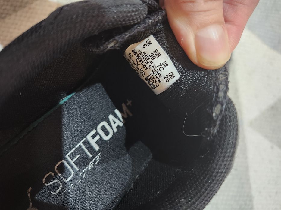 Sapatilhas pretas Puma, 39