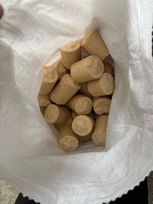 Продам паливні брикети Нестро 9000 грн