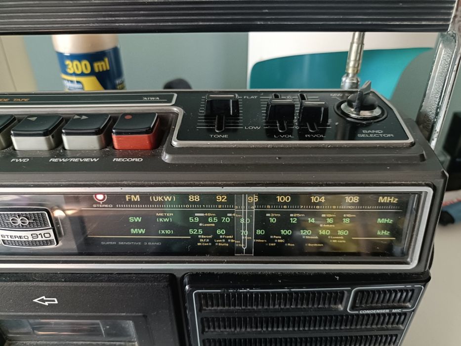 Radioodtwarzacz stereo AIWA TPR-910 Boombox