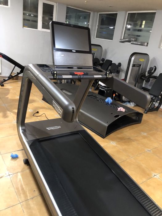 Бігова доріжка Technogym Run Artis Unity 3.0