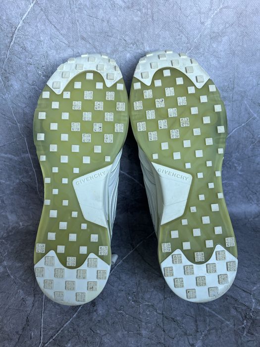 Givenchy кроссовки мужские 42