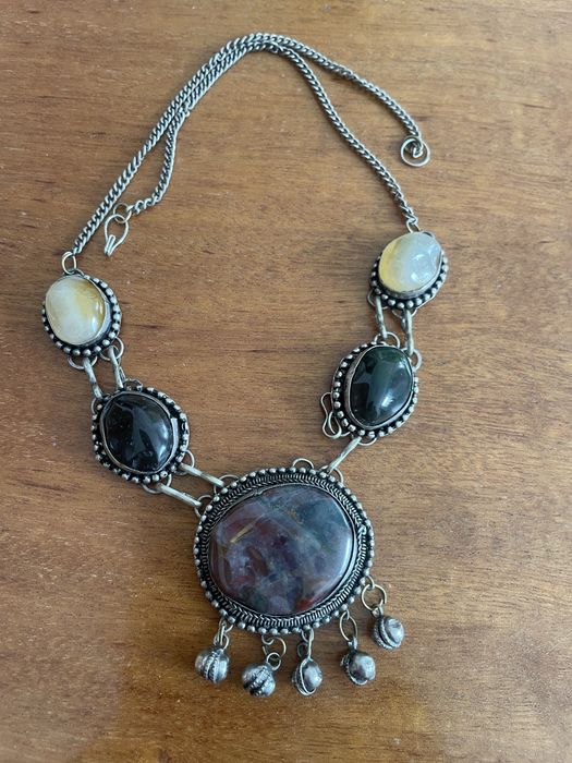 Zestaw biżuterii indyjskiej