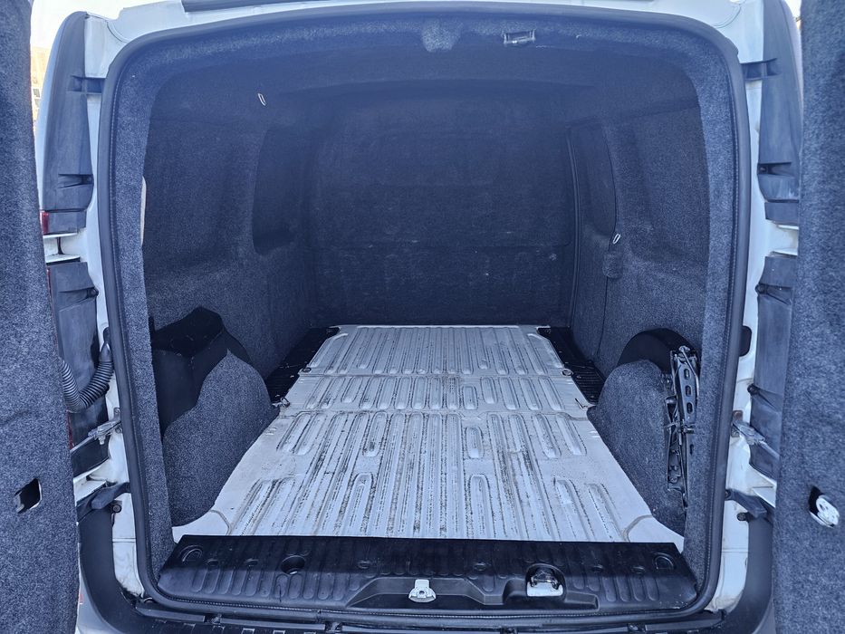 Renault Kangoo Longa 1.5 DCI 2012
