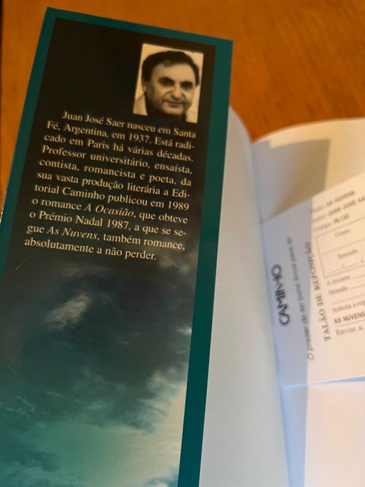 AS NUVENS    Juan José Saer