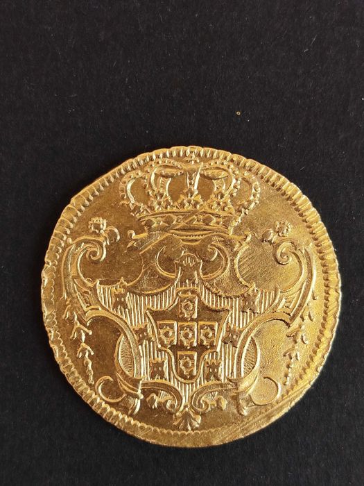 1747 - D. João V - Peça 6400 Reis (Lisboa)- Ouro