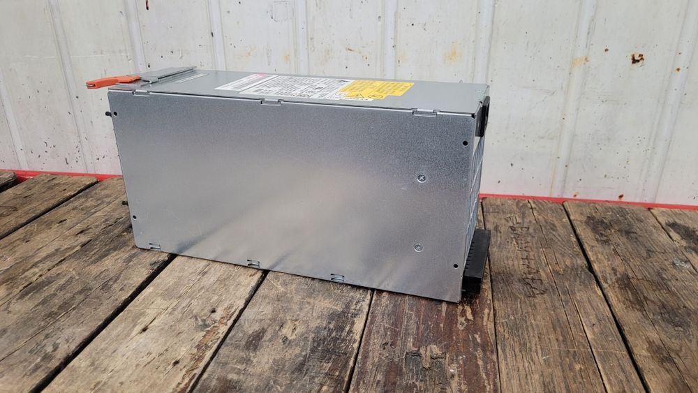 Блок питания DELTA Electronics