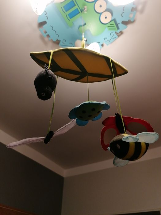 Lampa dziecięca sufitowa