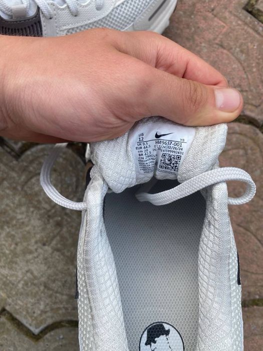 Nike Vomero Нові