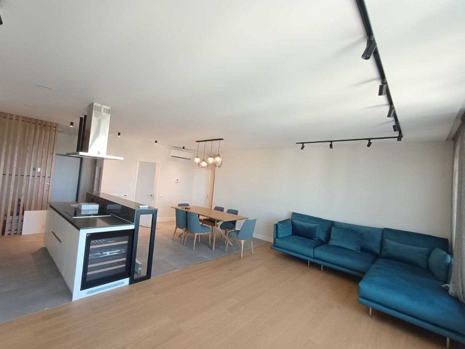 3 кімнатна Туманяна 15а Русанівка метро Лівобережна VIP ремонт 143мкв