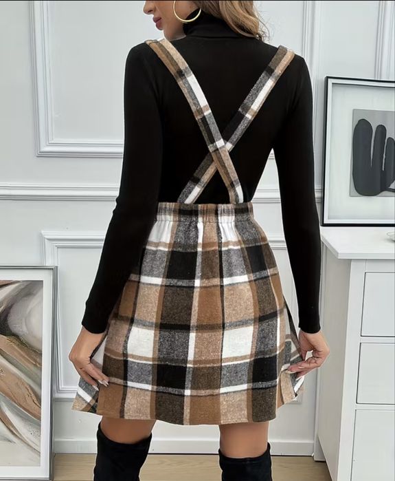 Сукня-сарафан жіночий