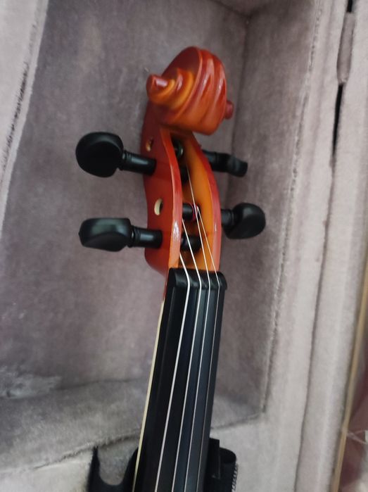 Акція Скрипка 4/4 Нова в футляре