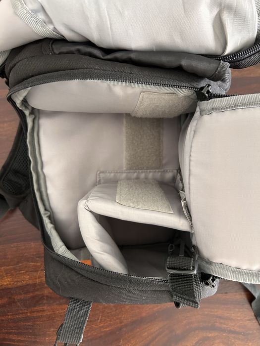 Mochila Lowepro para câmara fotográfica