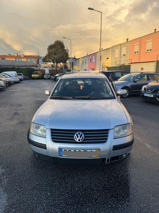 Vw Passat cinzento