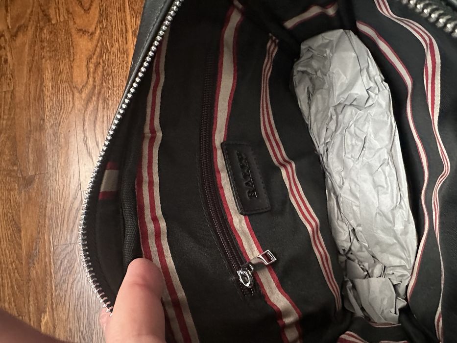 Чоловіча шкіряна сумка Bally