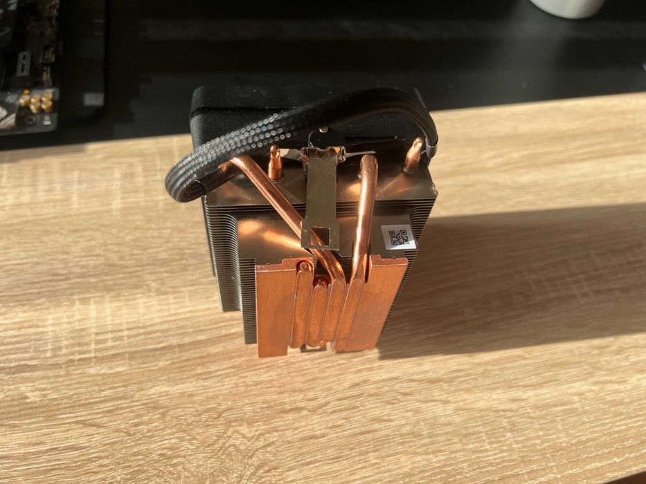 Cooler AMD Wraith Prism — dissipador para AM4