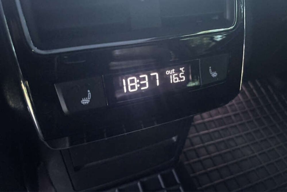 Продам Skoda SuperB 2019рік в гарному стані!