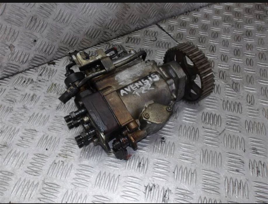 паливний насос на тойота авенсіс  1999р. в робочому стані перевірений