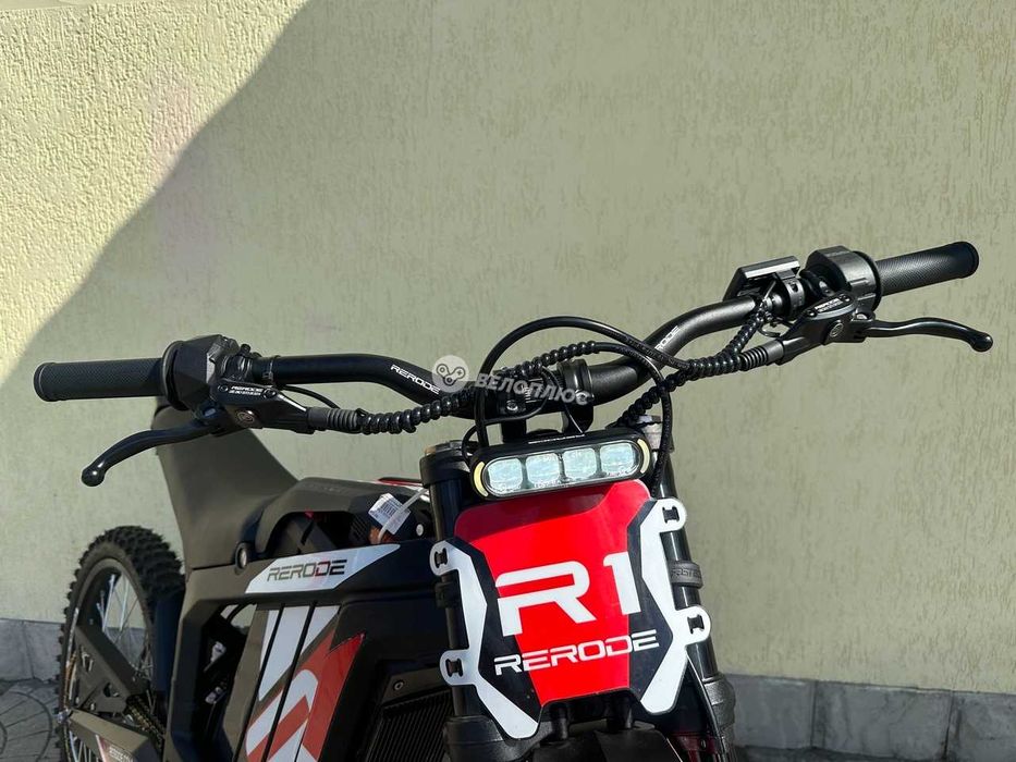 Електромотоцикл ReRode R1 72V 35Ah 2500W