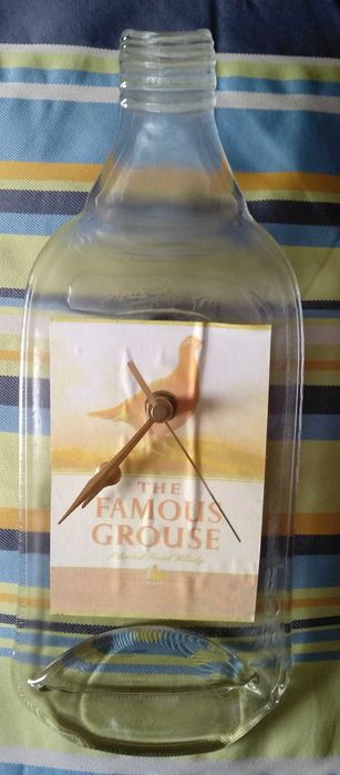 Relógio de parede do whisky The Famous Grouse