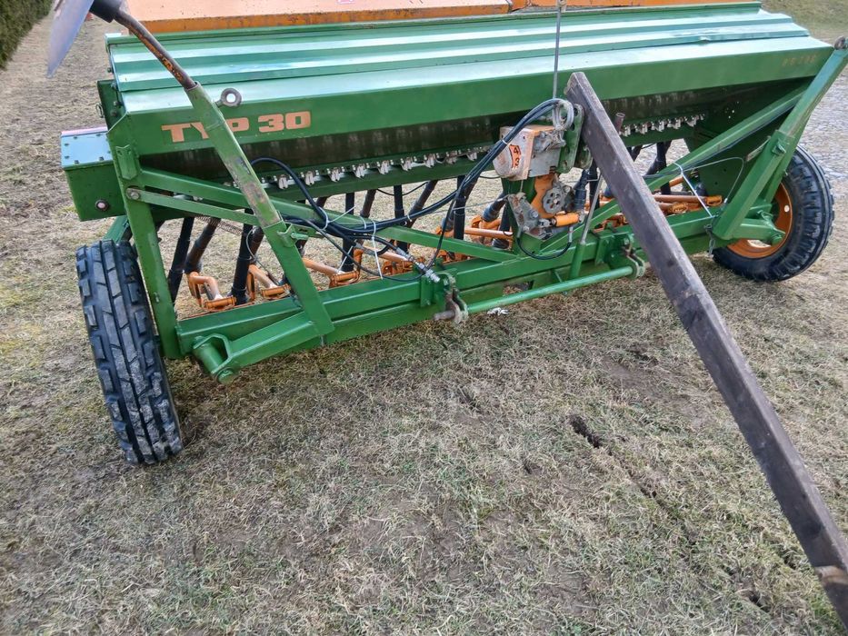 Sprzedam Siewnik Amazone D7 3 m swiezo sprowadzony z Niemiec