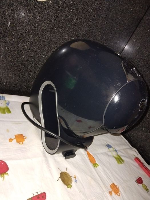 Maquina de café-Dolce Gusto