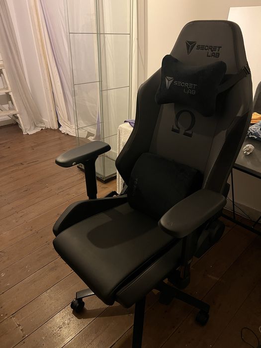 Secretlab OMEGA Black