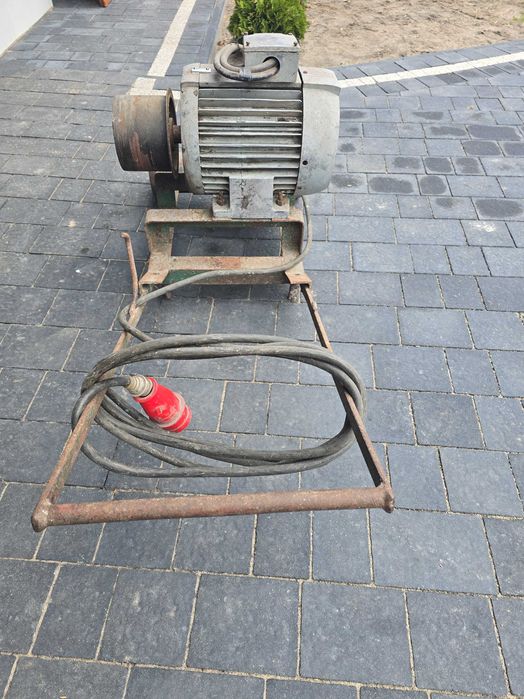 Silnik do krajzegi, silnik na wózku