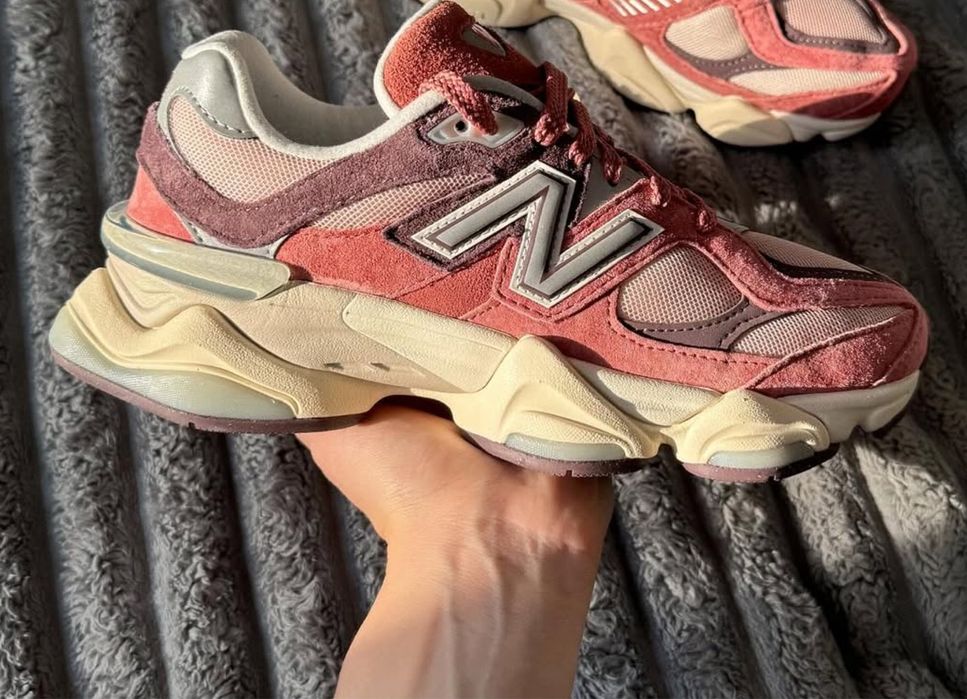 Оригінальні New Balance 9060