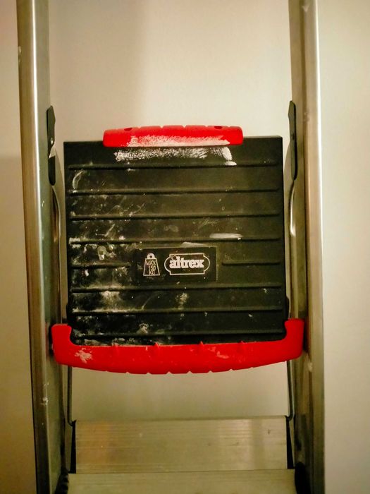 Escada home & garden