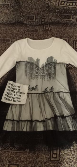 Продам платье на девочку