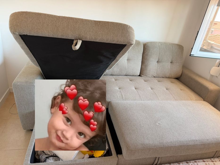 Sofa cama revertivel  com bau 3 meses de uso como novo