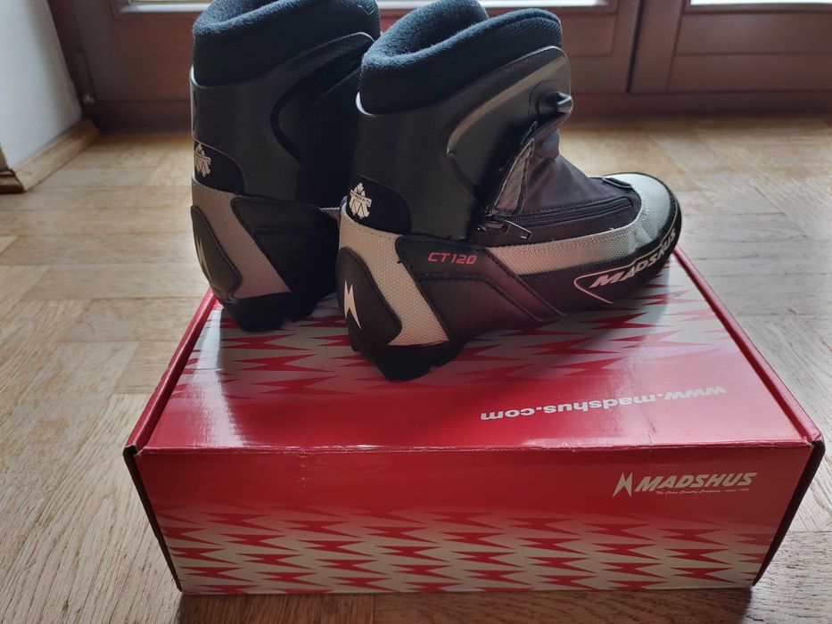 Buty narciarskie biegowe NNN Madshus 37 24cm