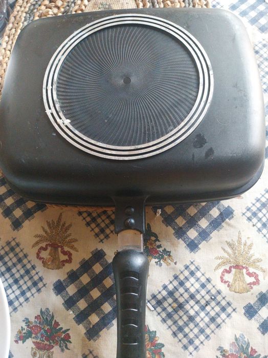 Frigideira/grelhador de dupla face
