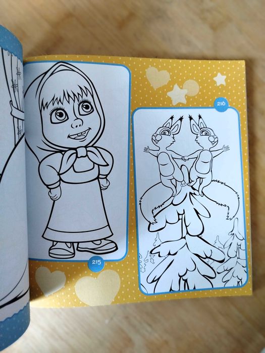 Masha e o Urso - 365 Desenhos para Colorir