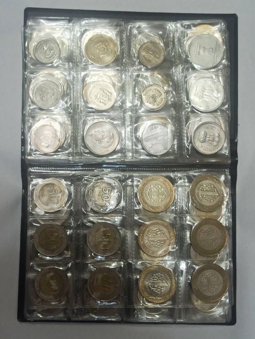 Альбом для монет на 120 комірок