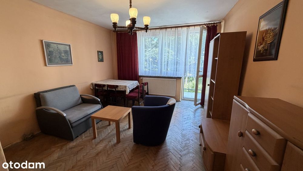 Sosnowiec Pogoń, 2 pokoje, 2 piętro w niskim bloku, balkon