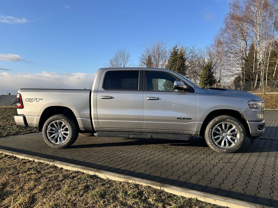Dodge RAM SPORT GT 5,7l HEMI V8 401 KM 4x4 2023