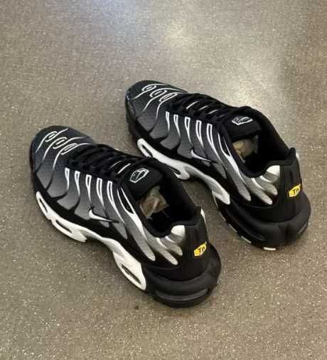 Air Max TN Plus metaliczne srebro R.41