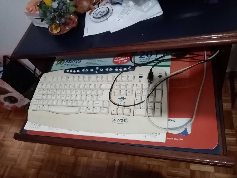 Mesa de computador