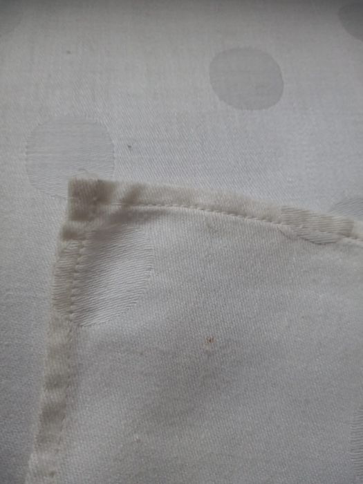 3 białe bawełniane serwetki PRL. 33×33cm.