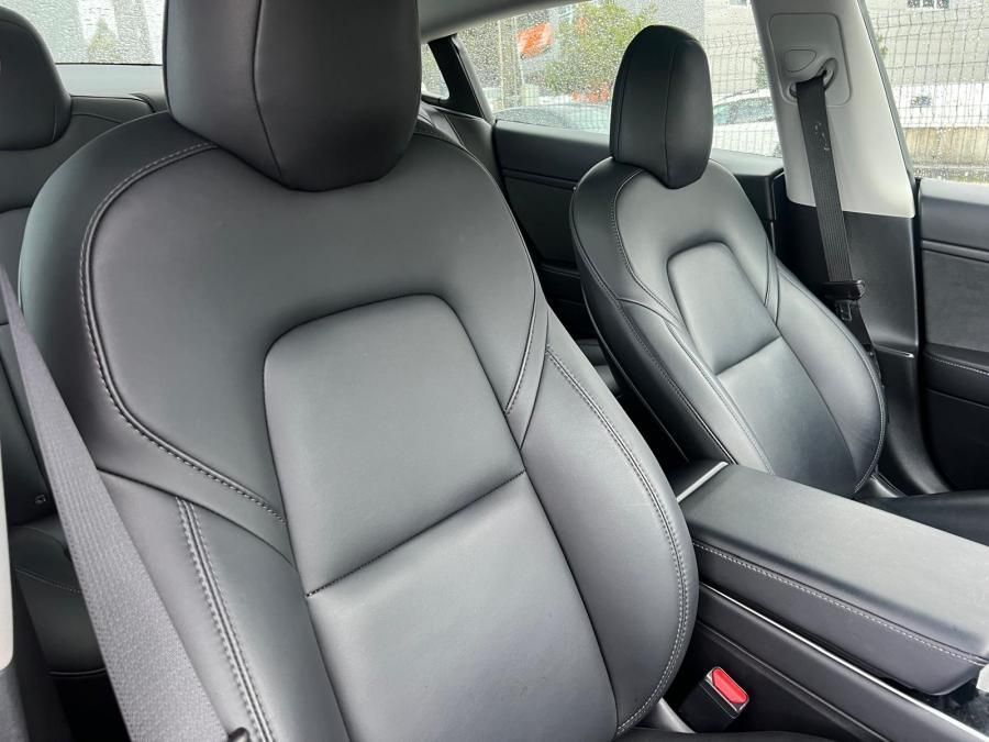 Tesla Model 3 Standard Range Plus RWD