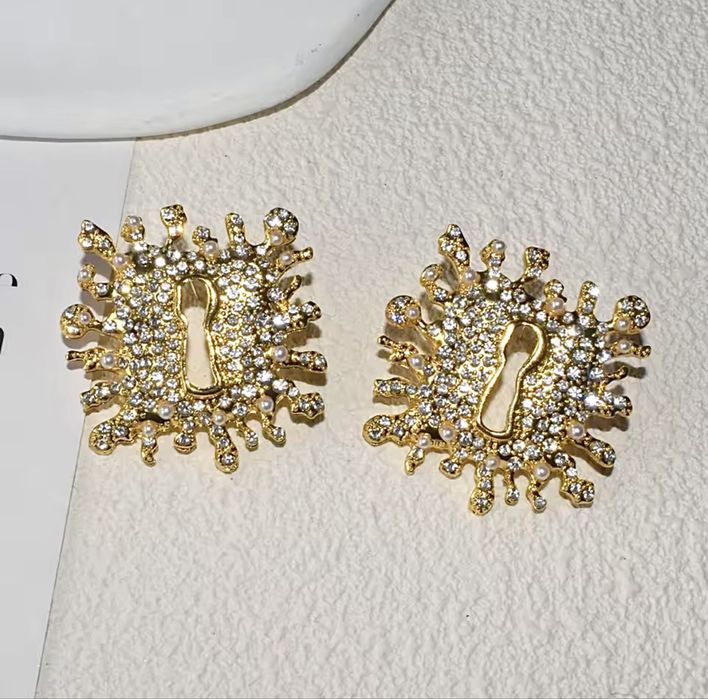 Набір сережки та кольє Schiaparelli трендове з камінцями