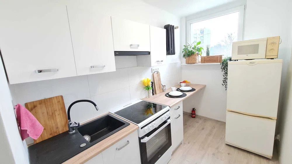 Хостел в Киеве Дешево Метро Позняки Харьковская Бориспольская