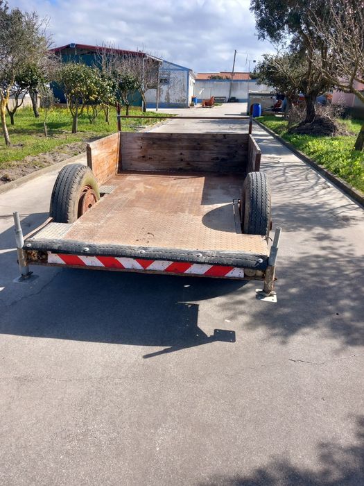 Zorra porta maquinas