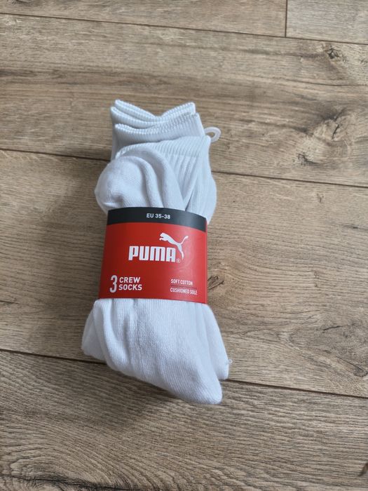 Skarpety męskie bawełniane PUMA 3pak 

skarpetki białe 3 pary 35-38

to klasyczne skarpetki tzw podkolanówki unisex, które świetnie sprawdzają się w s