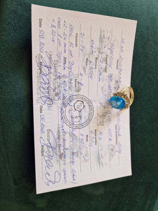 Pierścionek Złoty z Topazem i Diamentami – Certyfikat Autentyczności