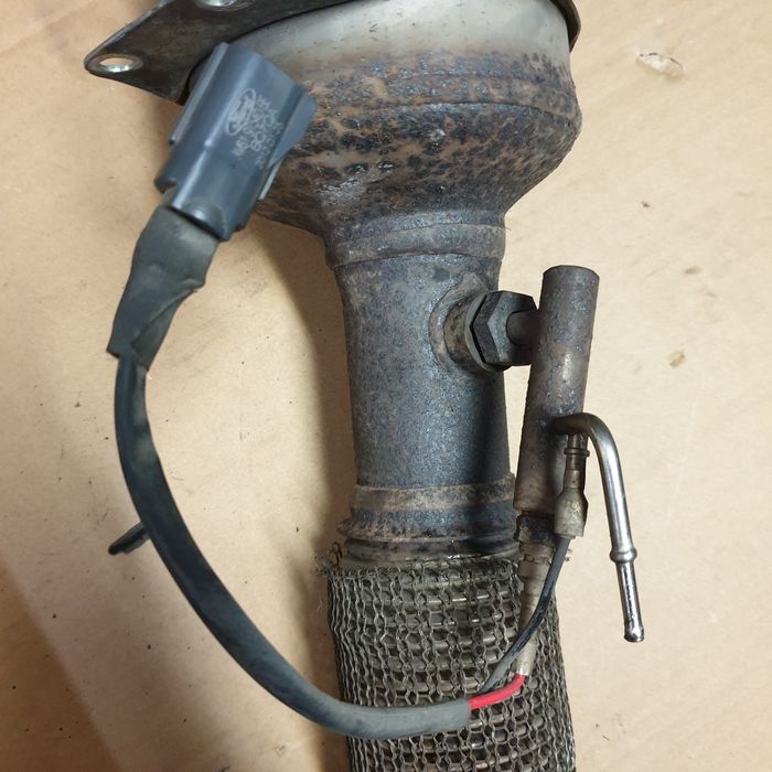 Ford Focus mk3 2,0tdci katalizator świeca dopalająca