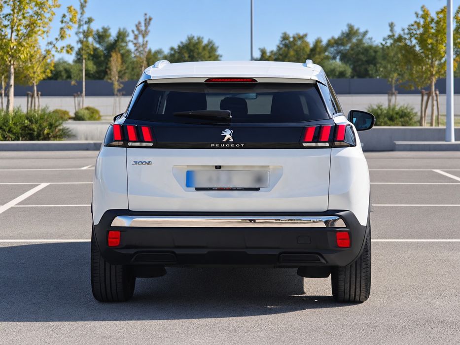 Peugeot 3008 1.2 PureTech Allure foto 5