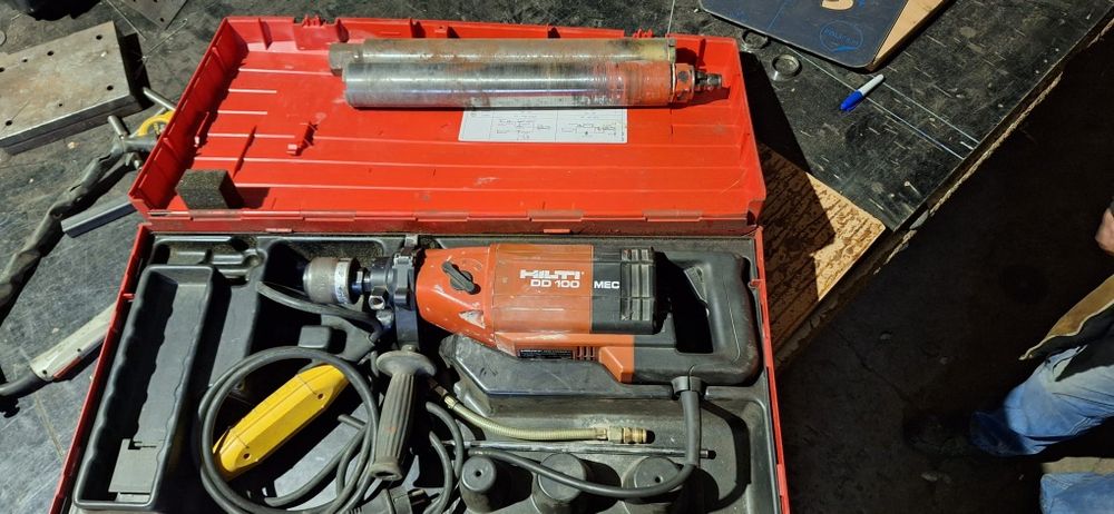 Wiertnica Hilti do betonu